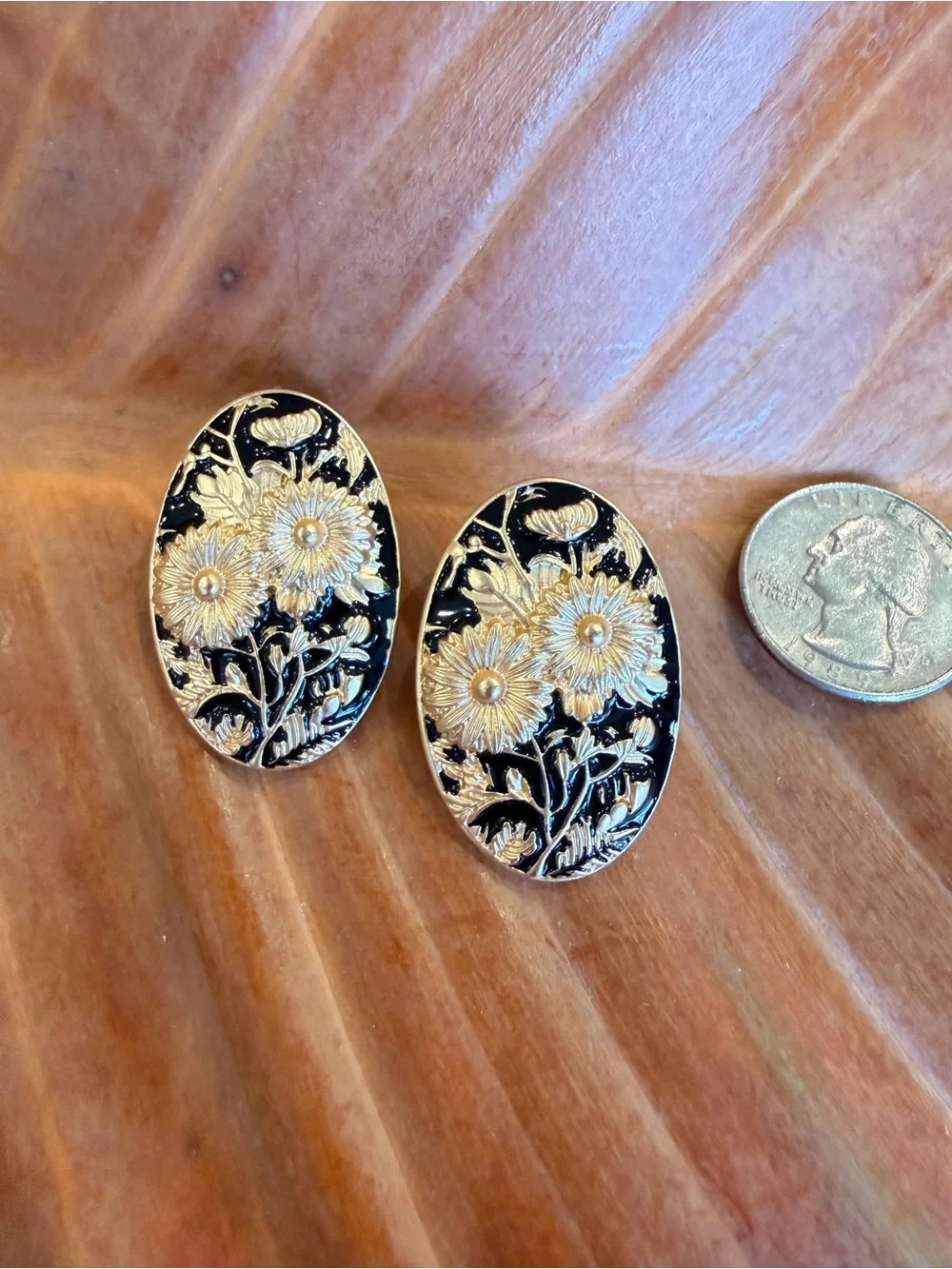 Gold and Black Floral Oval Decorative Accents